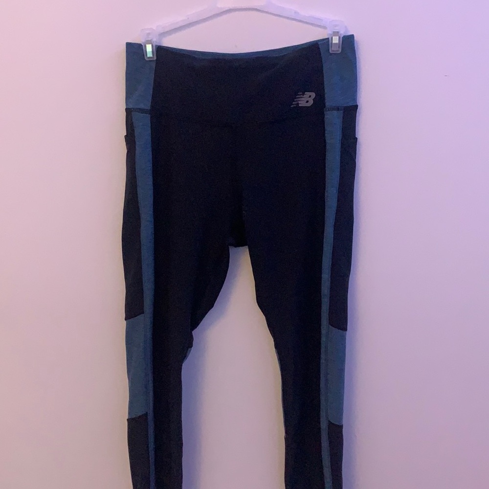 New Balance Women’s S Capri Running Leggings